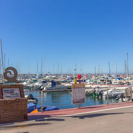 Xpce Marino 2 - Parking Free Μαρμπέλλα