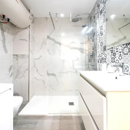 Xpce Marino 2 - Parking Free Apartment